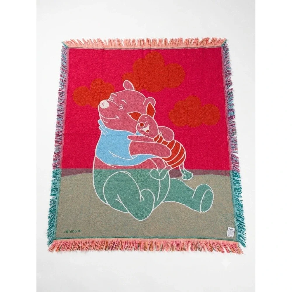Beacon Disney Winnie The Pooh And Piglet Blanket Tapestry Friendship 62